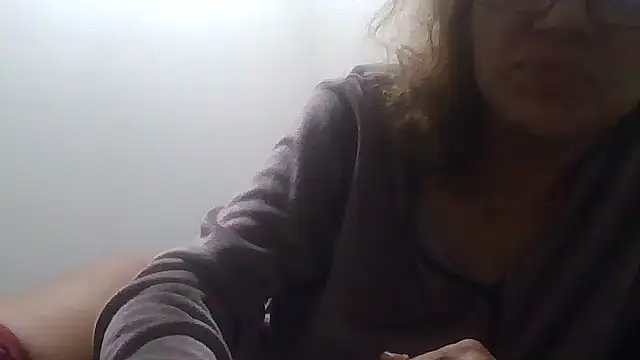 Snapshot of loveryvicky chatting on November 16, 1:00 am loveryvicky online show from November 16, 1:00 am