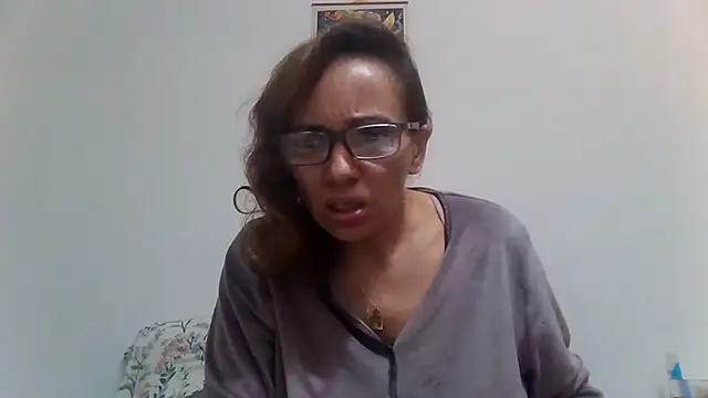 Snapshot of loveryvicky chatting on March 12, 9:54 pm loveryvicky online show from March 12, 9:54 pm