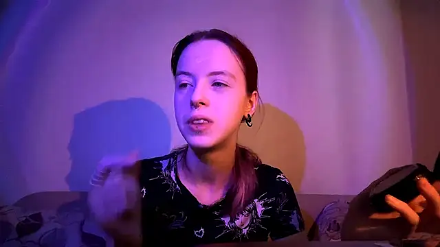 Snapshot of Ohishenisgo chatting on November 5, 8:14 am Ohishenisgo online show from November 5, 8:14 am