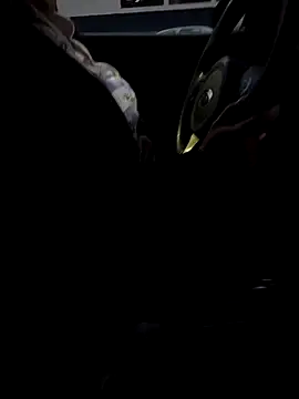 Snapshot of RoomHot404 chatting on March 2, 11:44 pm RoomHot404 online show from March 2, 11:44 pm