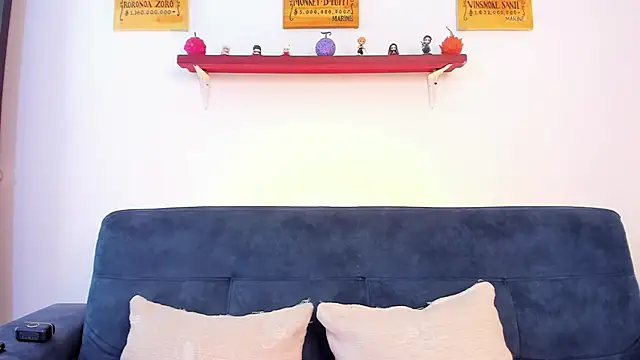 Snapshot of julialex_ chatting on June 4, 8:04 pm julialex online show from June 4, 8:04 pm