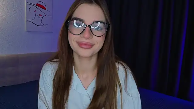 Snapshot of LauraHansil chatting on May 18, 7:09 pm LauraHansil online show from May 18, 7:09 pm