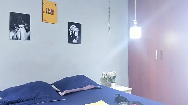 Snapshot of sexynova_93 chatting on January 31, 7:45 pm sexynova 93 online show from January 31, 7:45 pm
