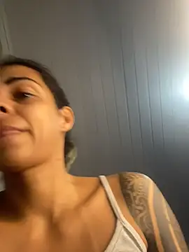 Snapshot of sabrinaneves chatting on June 30, 7:04 pm sabrinaneves online show from June 30, 7:04 pm