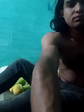 Snapshot of yuhenthr chatting on October 29, 3:09 am yuhenthr online show from October 29, 3:09 am