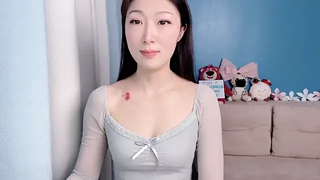 ella55-- online show from February 24, 10:02 am