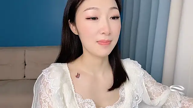 ella55-- online show from April 9, 4:45 am