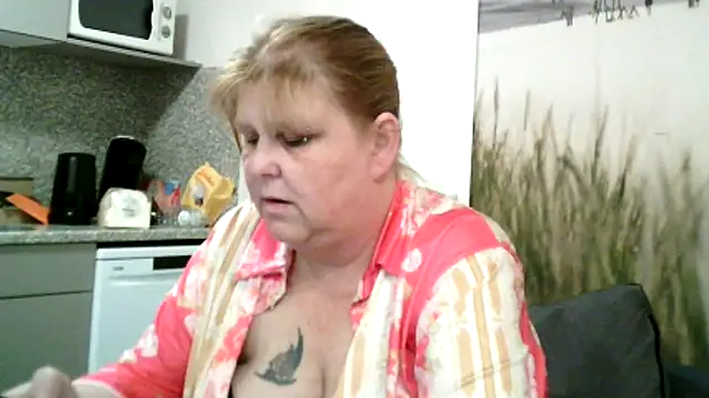 Sylviastar46 online show from March 31, 7:47 pm