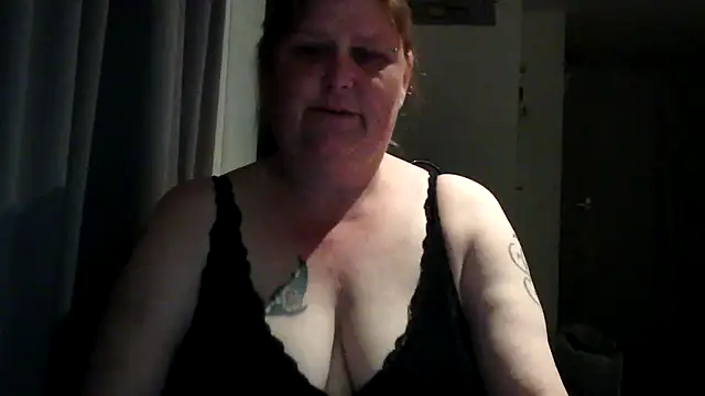Snapshot of Sylviastar46 chatting on May 23, 8:24 pm Sylviastar46 online show from May 23, 8:24 pm