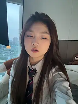 xiaojingzi66 online show from May 1, 9:08 pm