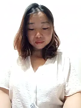Snapshot of julybe chatting on June 12, 4:06 pm julybe online show from June 12, 4:06 pm