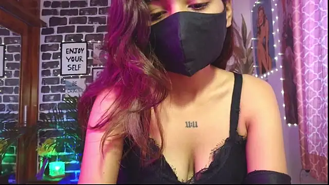 Saloni9 online show from April 5, 2:31 am