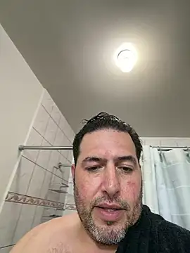 ezrah23 online show from January 16, 11:09 pm