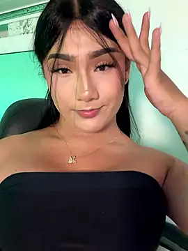Snapshot of Vale_prado chatting on May 28, 11:13 pm Vale prado online show from May 28, 11:13 pm