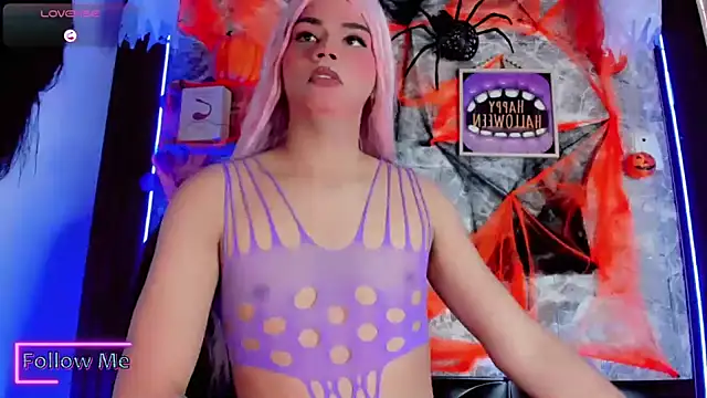 Snapshot of lorems_mistry chatting on October 30, 11:22 am lorems mistry online show from October 30, 11:22 am