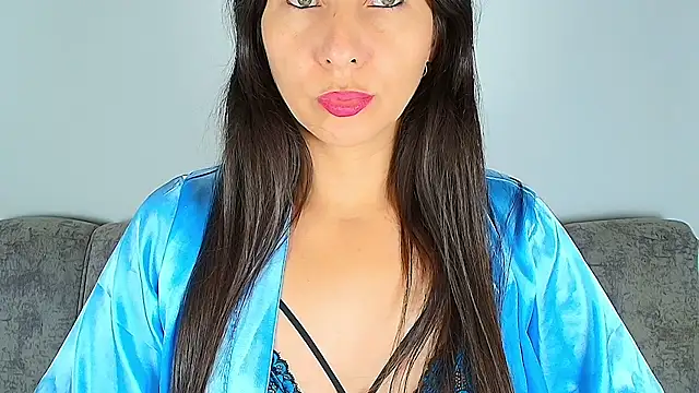 alana pink95 online show from November 18, 10:41 am