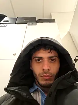 ZAminn6789 online show from March 25, 7:58 am