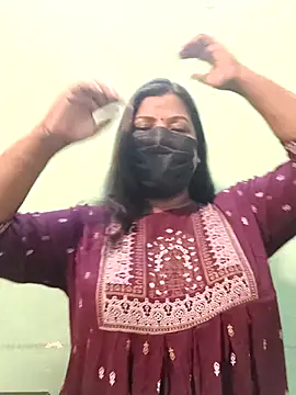 tamil Nithya J online show from April 1, 7:20 am