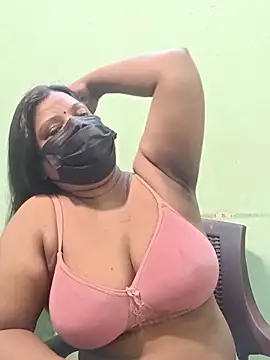 Snapshot of tamil_Nithya_J chatting on June 15, 4:42 pm tamil Nithya J online show from June 15, 4:42 pm