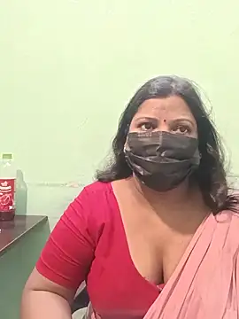 Snapshot of tamil_Nithya_J chatting on June 20, 1:58 pm tamil Nithya J online show from June 20, 1:58 pm