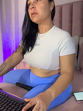 Natural BIGASS Nina online show from April 13, 7:19 pm