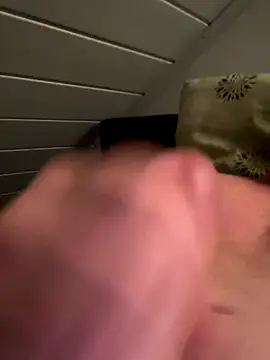 Snapshot of superbertok chatting on November 11, 5:29 am superbertok online show from November 11, 5:29 am