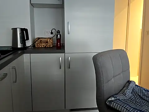 ghost430000 online show from February 13, 3:19 pm