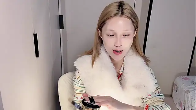 yuyu-33 online show from March 4, 1:11 am