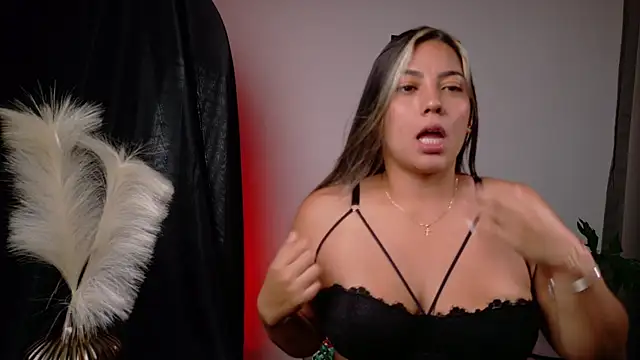 Zara Nova online show from April 5, 9:56 pm