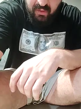 Snapshot of rooliv1 chatting on March 23, 1:53 am rooliv1 online show from March 23, 1:53 am