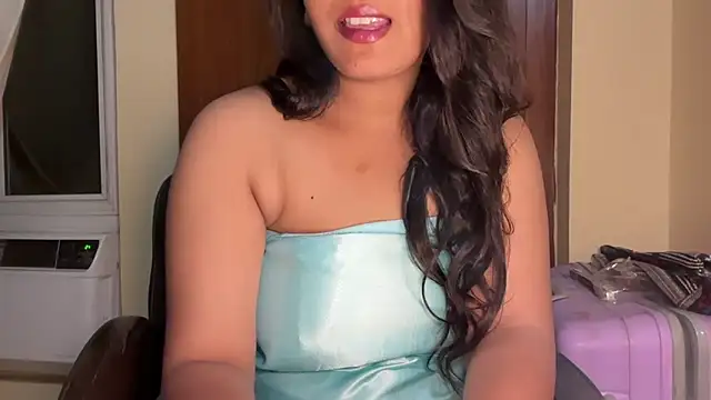 Snapshot of Shilpa_7 chatting on June 18, 2:10 pm Shilpa 7 online show from June 18, 2:10 pm