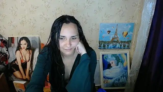 Snapshot of VoulezVous_Angel chatting on June 23, 12:25 pm VoulezVous Angel online show from June 23, 12:25 pm