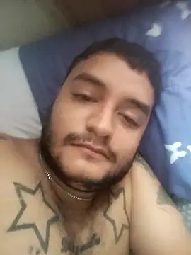 Snapshot of yeisonren99 chatting on October 31, 1:34 pm yeisonren99 online show from October 31, 1:34 pm