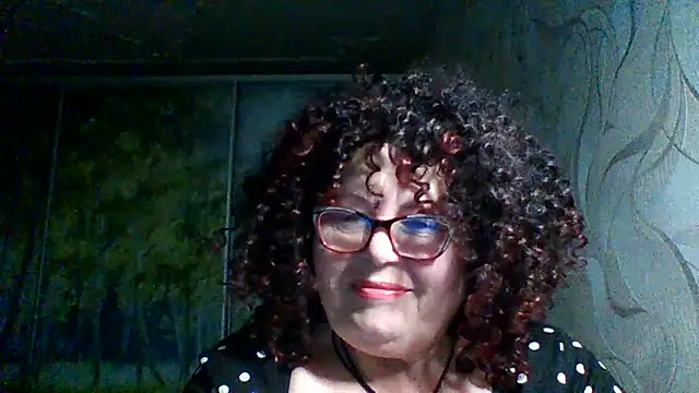Snapshot of Milaniya606 chatting on May 12, 5:15 am Milaniya606 online show from May 12, 5:15 am