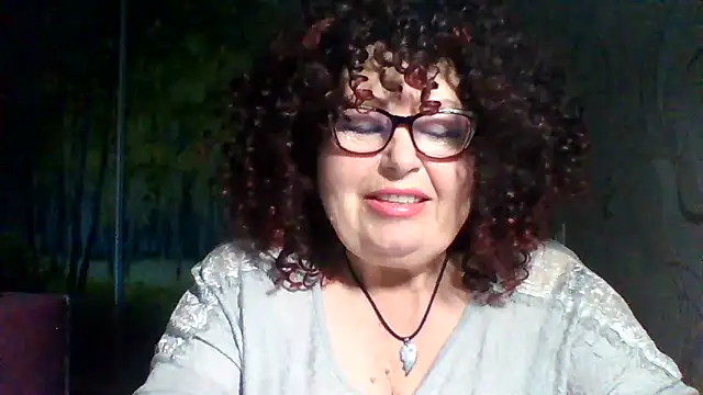 Snapshot of Milaniya606 chatting on May 31, 10:44 am Milaniya606 online show from May 31, 10:44 am