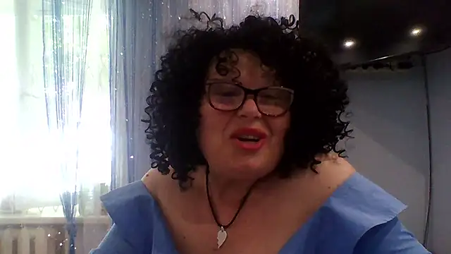 Snapshot of Milaniya606 chatting on June 9, 1:45 pm Milaniya606 online show from June 9, 1:45 pm