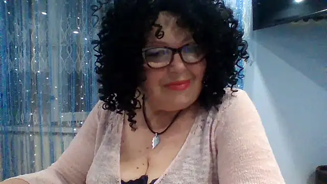 Snapshot of Milaniya606 chatting on June 11, 6:39 pm Milaniya606 online show from June 11, 6:39 pm