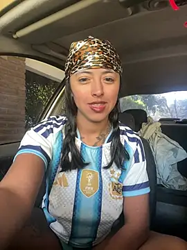 Snapshot of Zulema_cba chatting on June 22, 7:33 pm Zulema cba online show from June 22, 7:33 pm