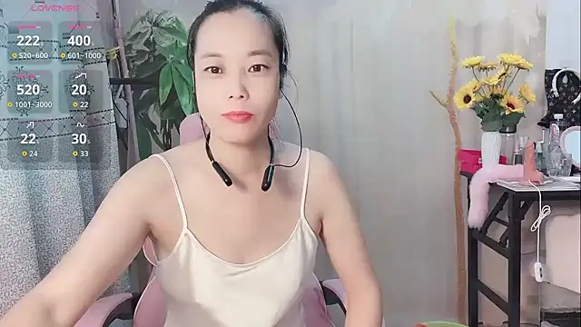 Snapshot of Lingling-Baby520 chatting on July 29, 11:36 pm Lingling-Baby520 online show from July 29, 11:36 pm
