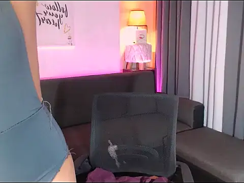 transSTARprincess online show from November 18, 5:39 pm