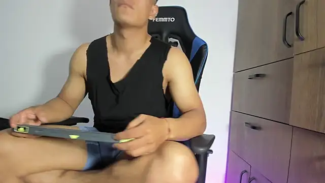 dorman boy online show from February 3, 2:53 am