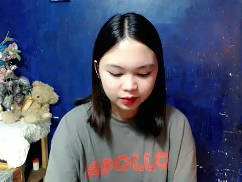 lustfullakim online show from January 13, 1:27 pm