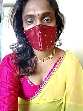 Queen-dhivya online show from March 3, 3:23 am