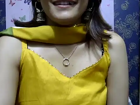 maira 33 online show from February 21, 9:43 am