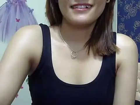 maira 33 online show from April 3, 7:50 am