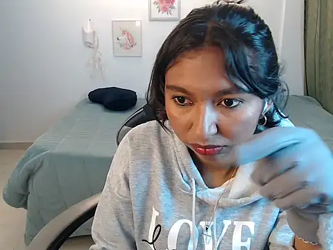 Samanta 777 online show from March 17, 8:56 pm