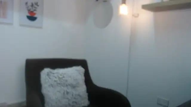 Lauryn Jones online show from February 26, 7:57 pm