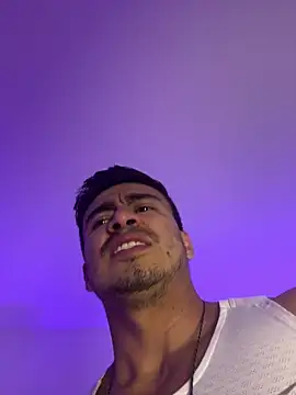 Chris Clarck online show from April 5, 7:22 pm