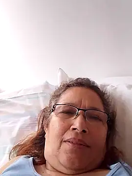 Snapshot of Cessi50 chatting on May 23, 1:59 pm Cessi50 online show from May 23, 1:59 pm