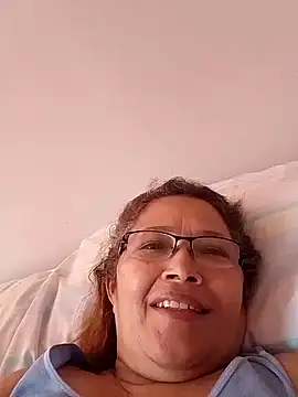 Snapshot of Cessi50 chatting on May 25, 3:07 pm Cessi50 online show from May 25, 3:07 pm